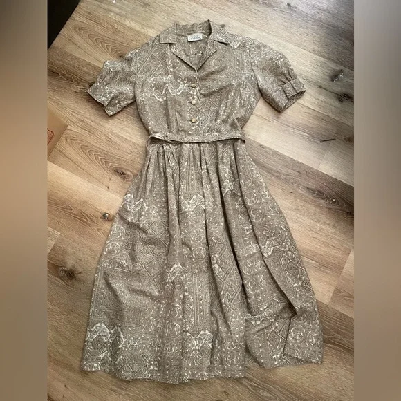 Nelly Don Vintage 1950s tan neutral shirtwaist dress S 25”w VLV rockabilly pinup - Picture 11 of 11